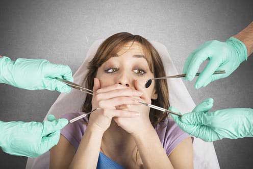 ترس از دندانپزشک | خونریزی بعد از کشیدن دندان