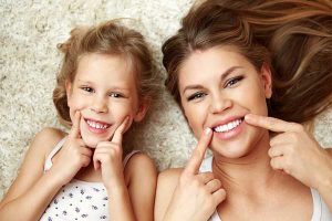 سفید کردن دندان های لمینت شده