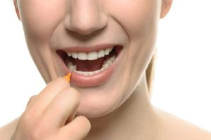 تاثیر الکل روی ایمپلنت دندان