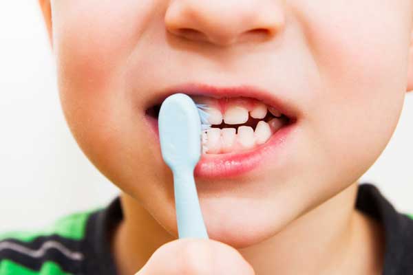 سن افتادن دندان کودکان